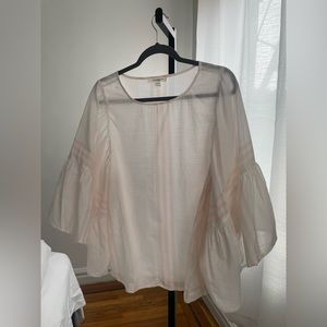 Beautiful Spring or Summer Top